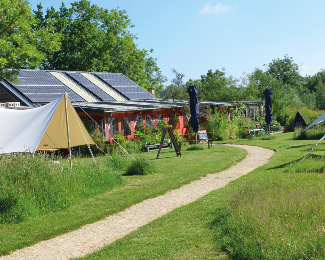 The Straw Kitchen Whichford Pottery